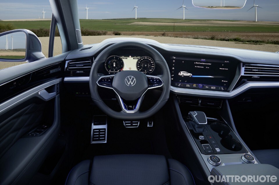 The new Volkswagen Touareg R The new Volkswagen Touareg R