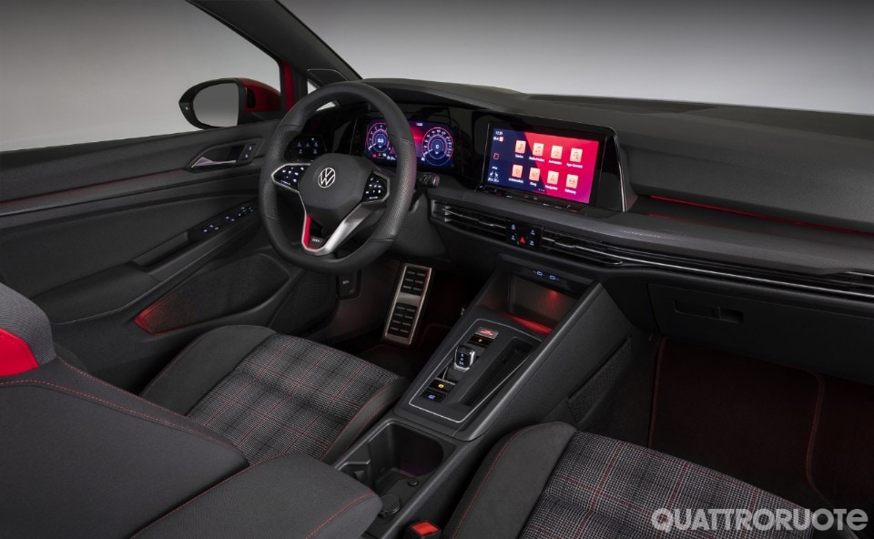 2020-Volkswagen-Golf-GTI-14 2020-Volkswagen-Golf-GTI-14