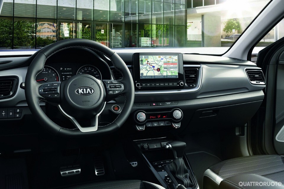 2020-kia-stonic-03 2020-kia-stonic-03