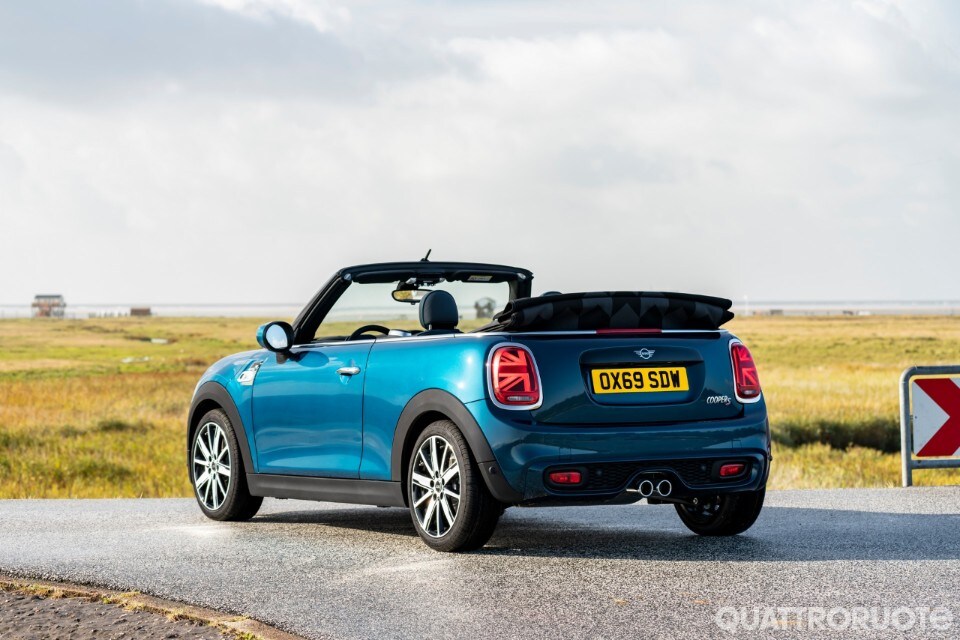 Addio alla Cabrio, in arrivo due crossover