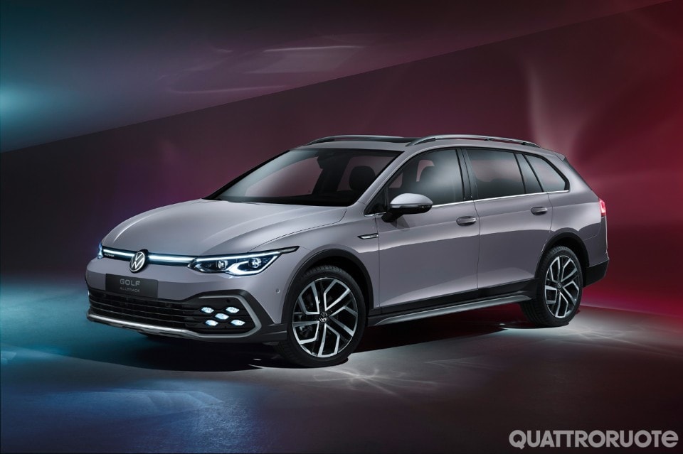 Più spazio e tecnologia per la station wagon