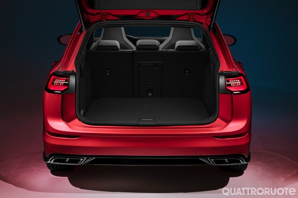 Più spazio e tecnologia per la station wagon