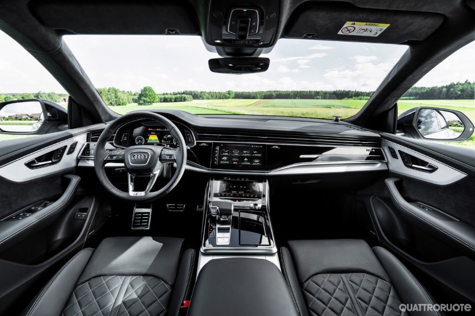 Arriva la variante ibrida plug-in