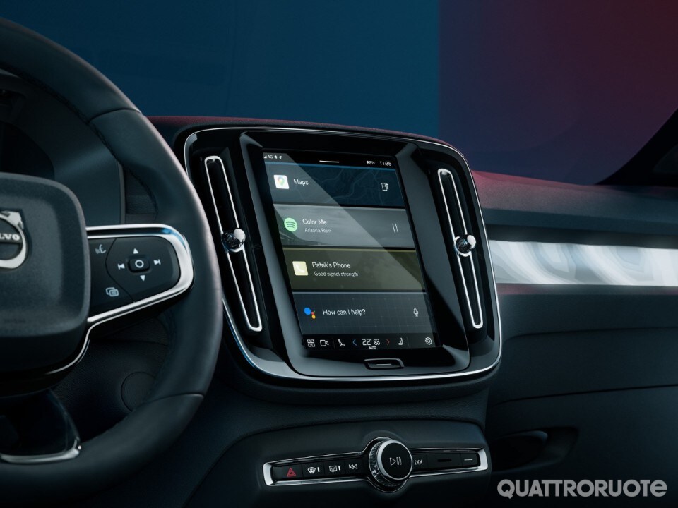 La prima elettrica pura si comprerà solo online