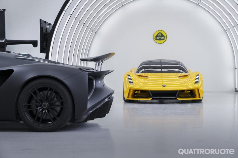 2021-Lotus-08 2021-Lotus-08