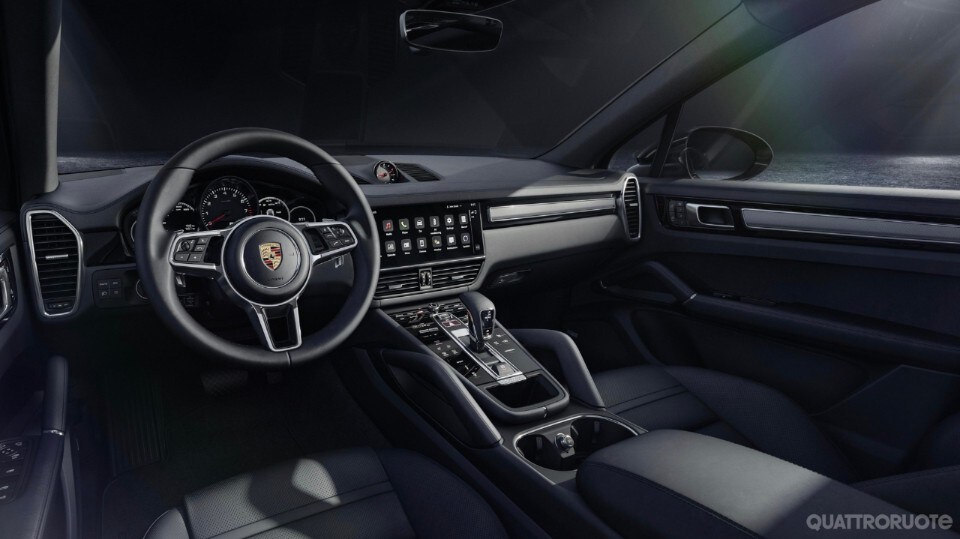 2022-porsche-cayenne-platinum-edition-04 2022-porsche-cayenne-platinum-edition-04