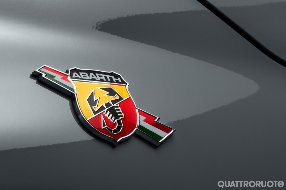 2022-Fiat-Pulse-Abarth-06 2022-Fiat-Pulse-Abarth-06