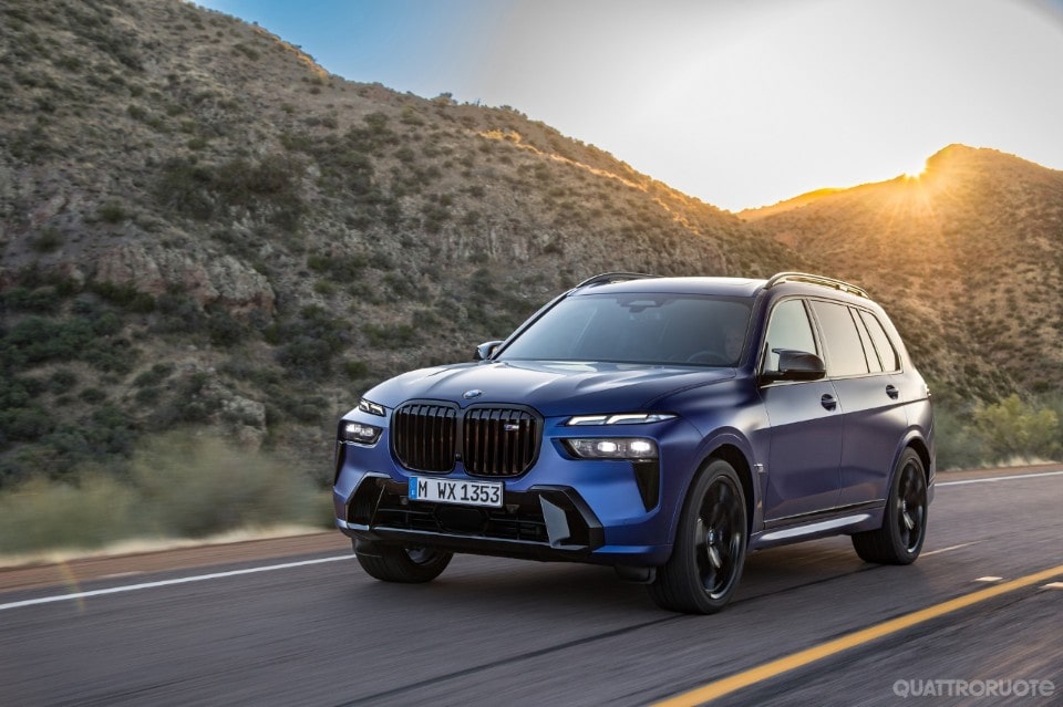 2022-bmw-x7-18 2022-bmw-x7-18