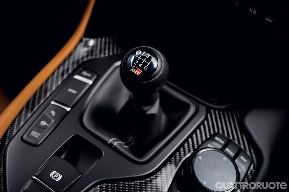 2022-Toyota-GR Supra-manuale-010 2022-Toyota-GR Supra-manuale-010