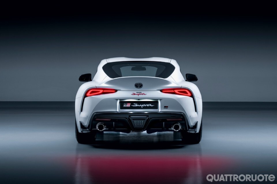 2022-Toyota-GR Supra-manuale-004 2022-Toyota-GR Supra-manuale-004