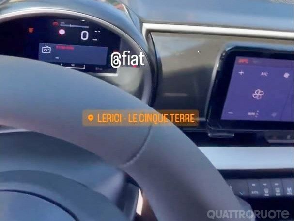 Svelati gli interni: un po' Nuova 500, un po' Avenger