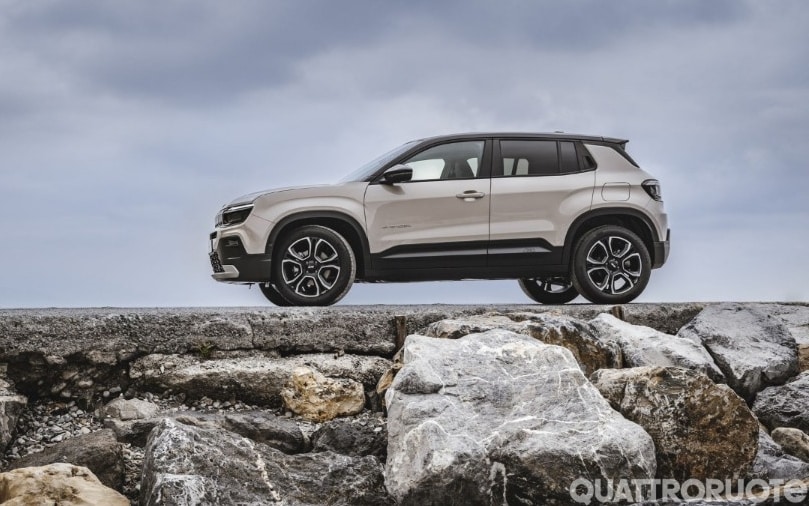 Ora è anche e-Hybrid a benzina