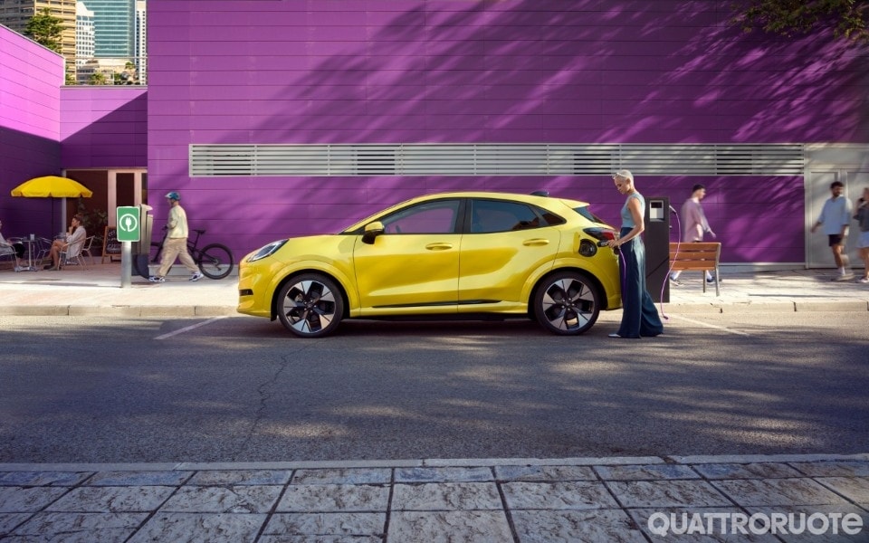 Col restyling arriva la Bev