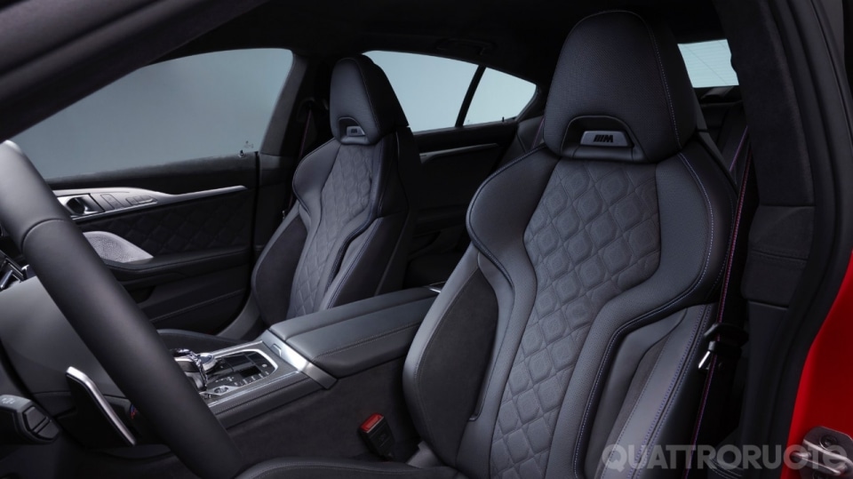 M850i Edition M Heritage, onore al passato