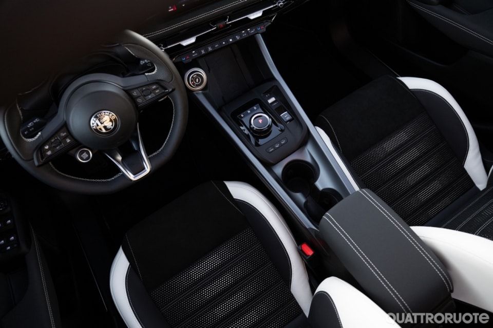 Tonale 2026: cambia fuori, dentro e mantiene il diesel