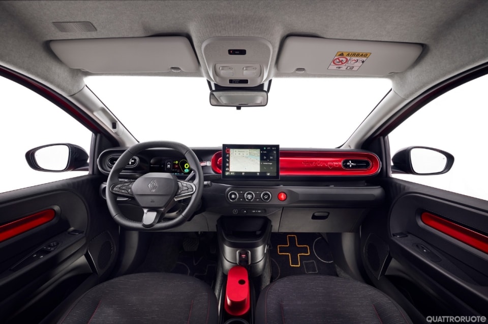 Twingo, l'elettrica geniale costa meno di 20 mila euro - VIDEO