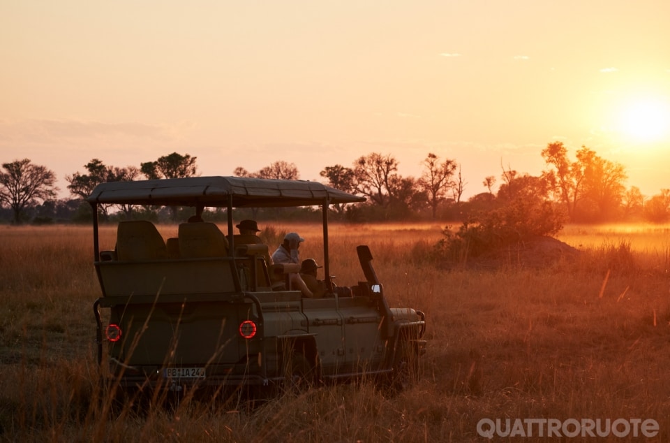 La Game Viewer è la Grenadier per i safari