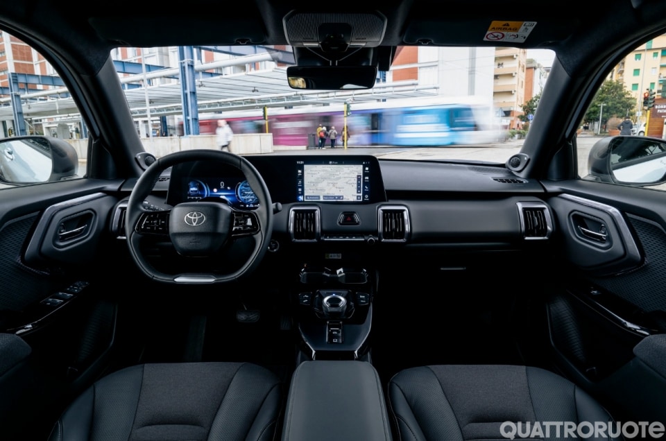 Urban Cruiser: tutte le versioni della nuova B-Suv elettrica (anche 4WD)