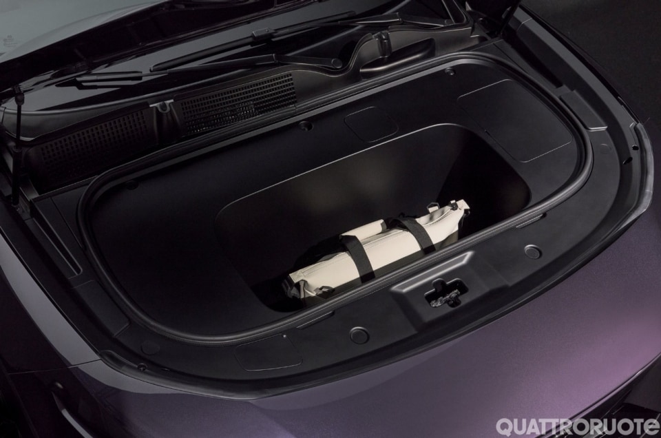 CX-6e, la Suv elettrica secondo Mazda - VIDEO