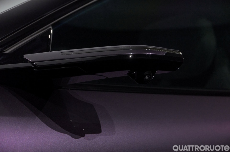 CX-6e, la Suv elettrica secondo Mazda - VIDEO