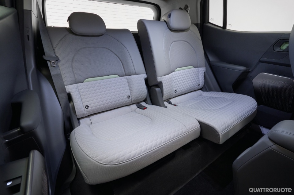 Kia EV2, la B-Suv elettrica sotto i 30 mila euro che sfida Renault e VW - VIDEO