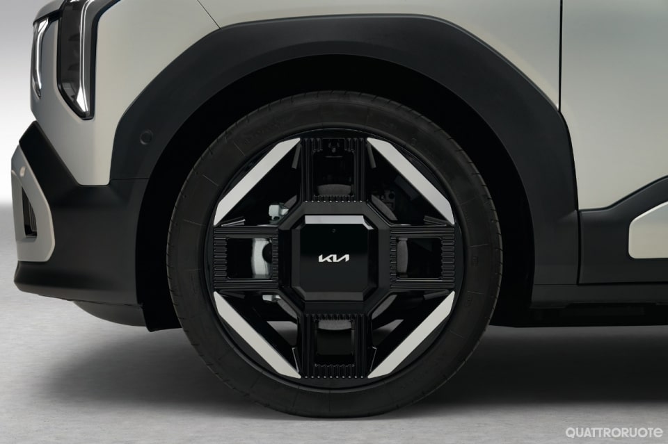 Kia EV2, la B-Suv elettrica sotto i 30 mila euro che sfida Renault e VW - VIDEO