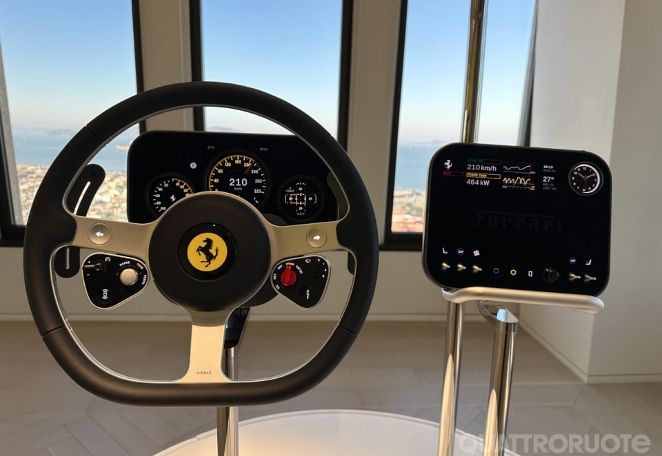 Elkann: “Ecco perché ho chiamato Jony Ive per la Ferrari Luce"