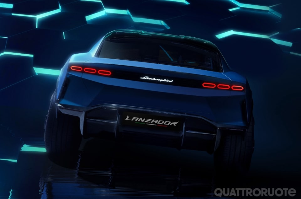 Lamborghini, stop alle auto elettriche: "Zero richieste, i clienti vogliono V8 e V12"