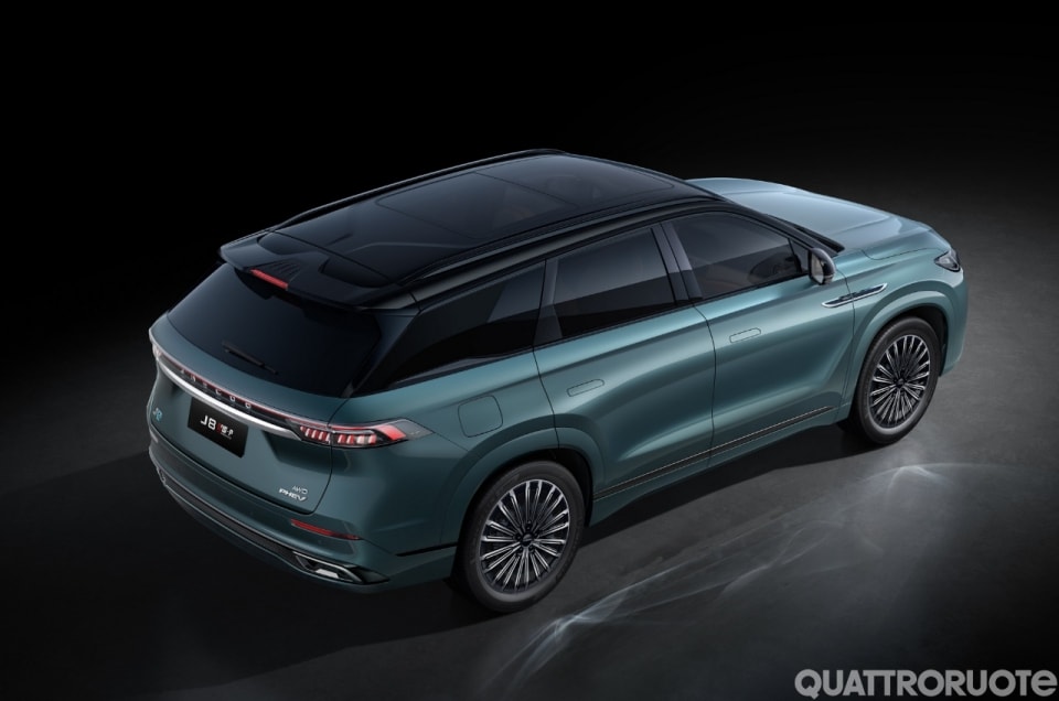 Jaecoo 5, 7 e 8 SHS: prezzi, allestimenti e dotazioni delle nuove SUV Super Hybrid