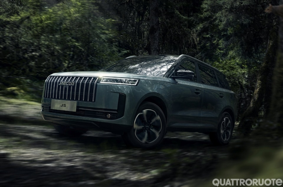 Jaecoo 5, 7 e 8 SHS: prezzi, allestimenti e dotazioni delle nuove SUV Super Hybrid