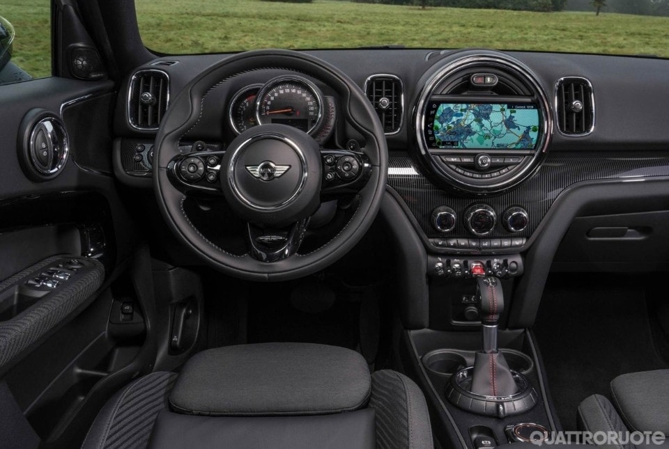 2018-Mini-Countryman-ALL4-6a 2018-Mini-Countryman-ALL4-6a