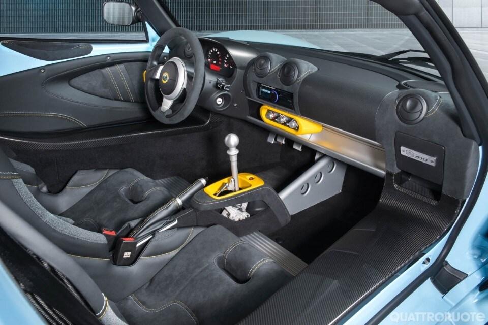2018-Lotus-Exige-420-Sport-9 2018-Lotus-Exige-420-Sport-9