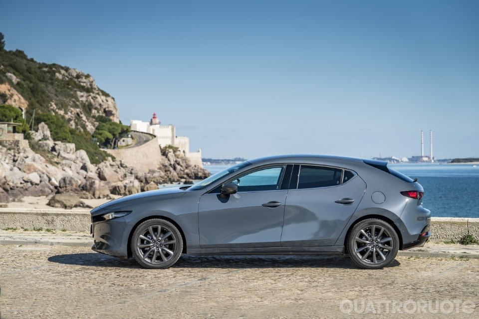 2019-Mazda3-68 2019-Mazda3-68