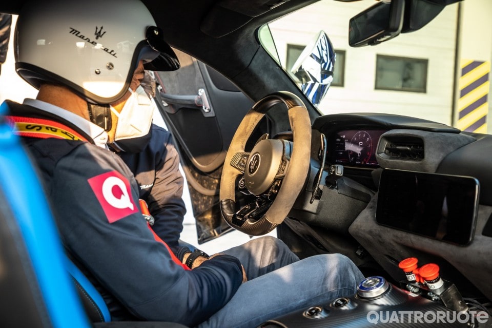 2020-Maserati-MC20-04 2020-Maserati-MC20-04
