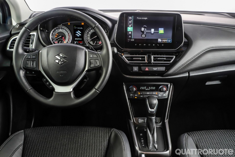 S-Cross 1.5 Hybrid 140V: il nuovo ibrido full consuma poco ed è anche 4x4