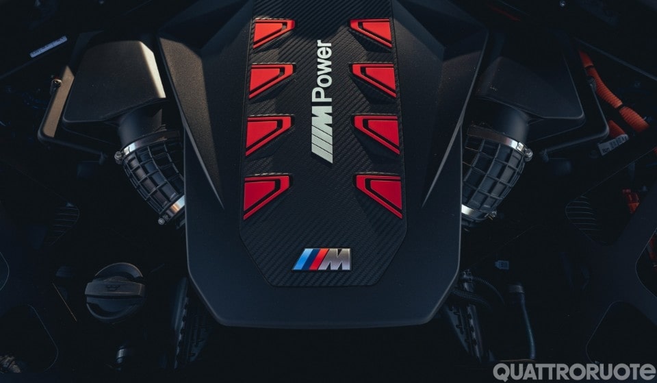 Super Suv a caccia di Urus - VIDEO