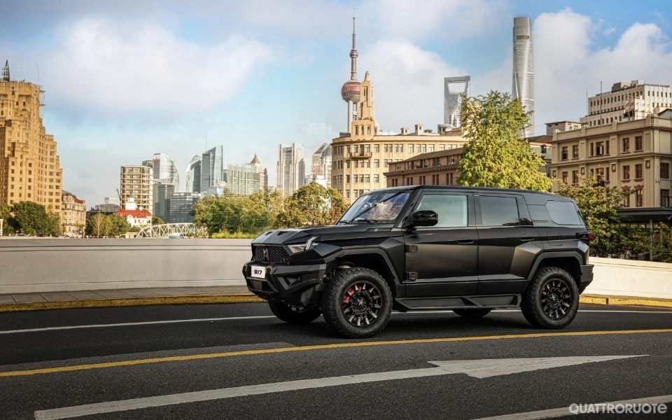 L'Hummer cinese, tra fantascienza e off-road