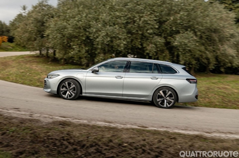 2024_Passat Dinamiche4 2024_Passat Dinamiche4
