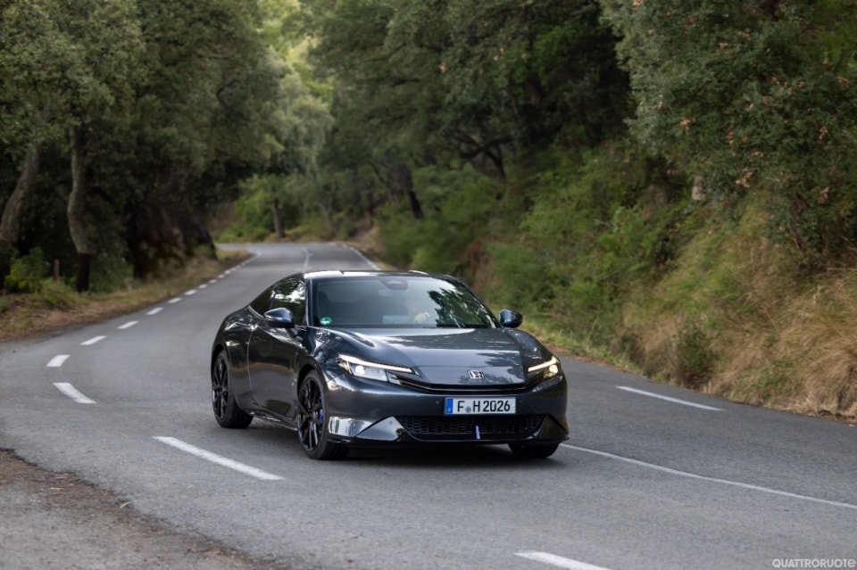 Prelude, full hybrid nel segno della Type R - VIDEO