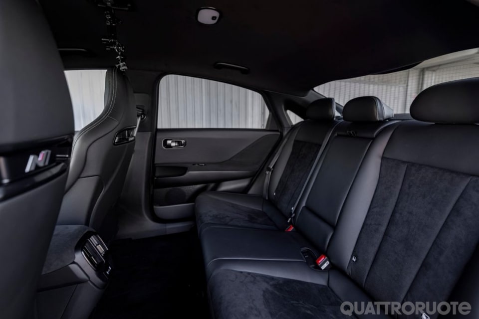 Hyundai Ioniq 6 N, l’elettrica da 650 CV con la vocazione di Gran Turismo