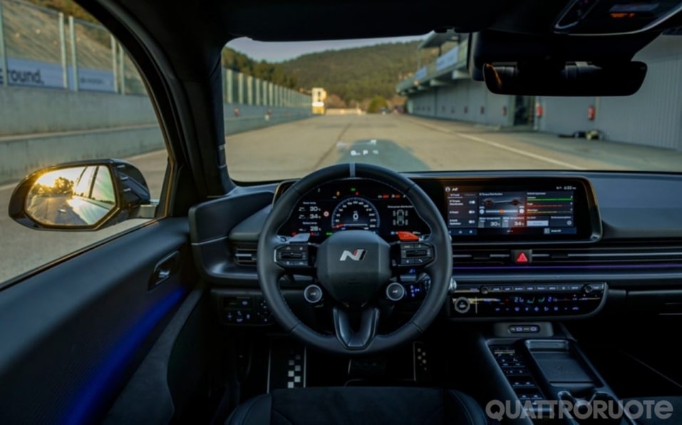 Hyundai Ioniq 6 N, l’elettrica da 650 CV con la vocazione di Gran Turismo