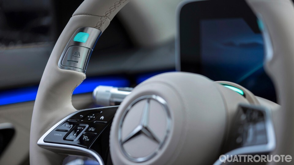 Livello 3 sulle auto di serie, c'è la prima omologazione: via libera alla Mercedes