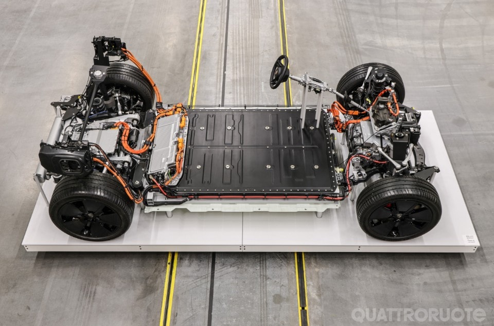 2025-Porsche-Ai-Batterie-002 2025-Porsche-Ai-Batterie-002