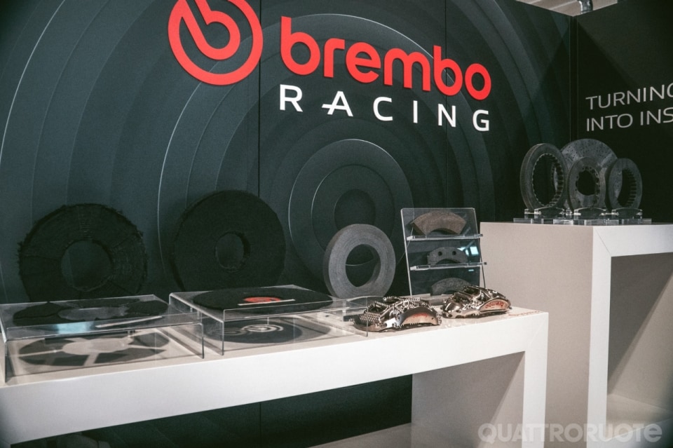 Brembo, 50 anni di corse: i segreti dei freni F1 carbonio-carbonio - VIDEO