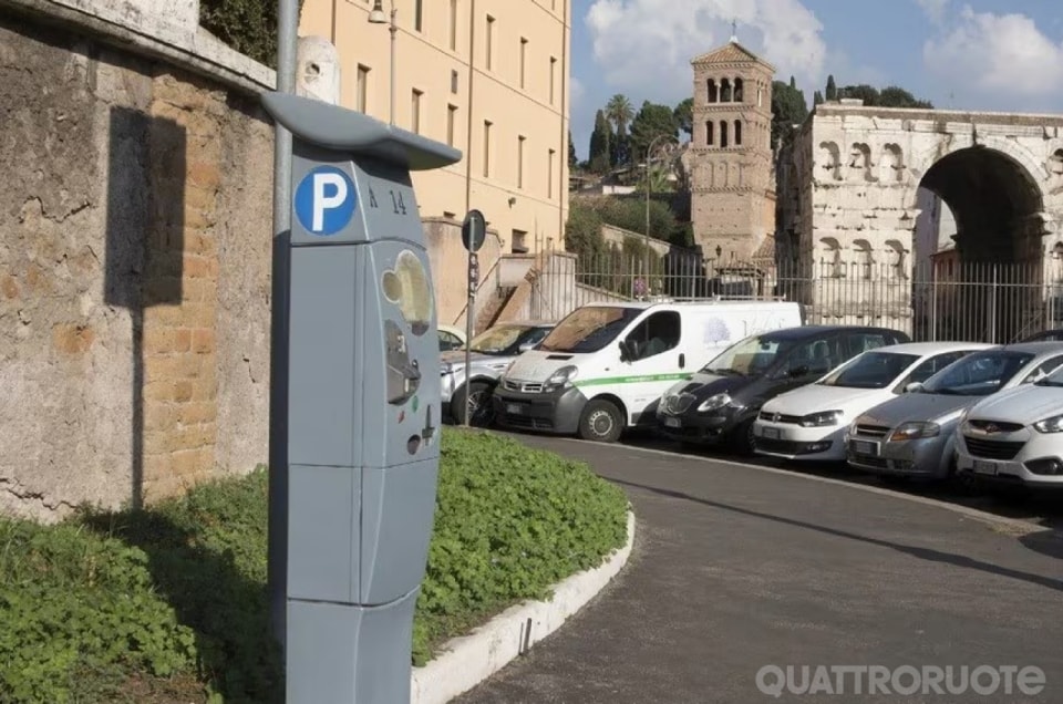 Stangata sulle auto elettriche: entrare nelle Ztl costerà 1.000 euro all’anno