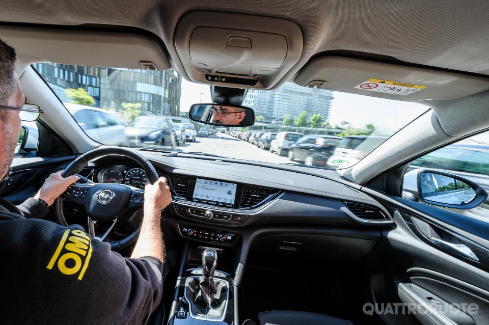 La prova della 2.0 CDTI 170 CV - VIDEO