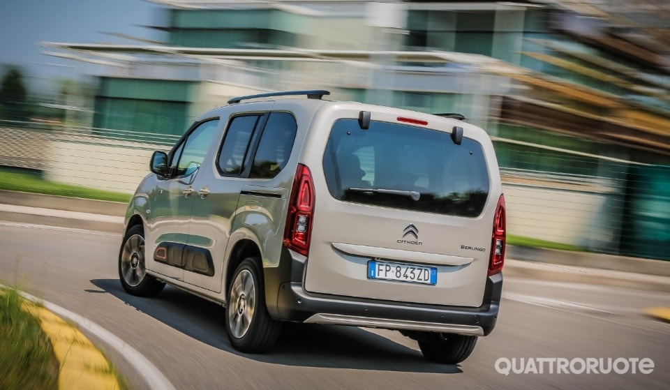 La prova della BlueHDi 100 Shine