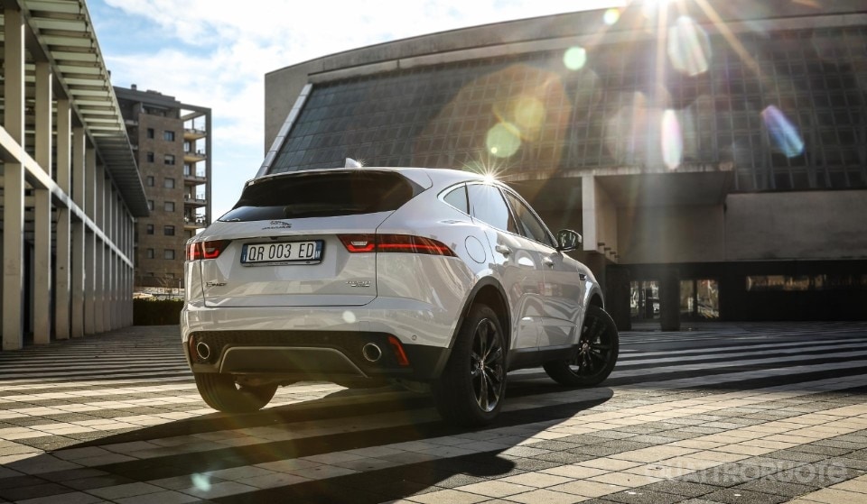 La prova su strada della 2.0D 240 CV HSE