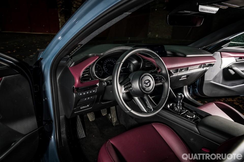 La prova della 2.0L Skyactiv-X M Hybrid - VIDEO