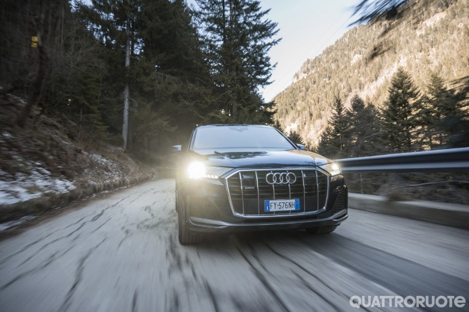 Q7 50 TDI, lusso a sette posti
